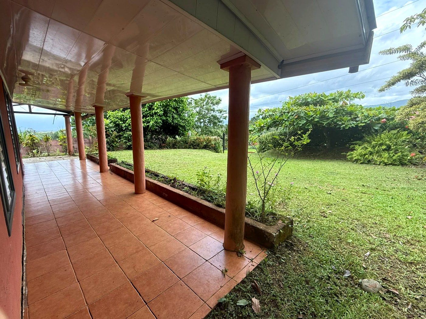 Casa con 1.000 m² de terreno · San Carlos